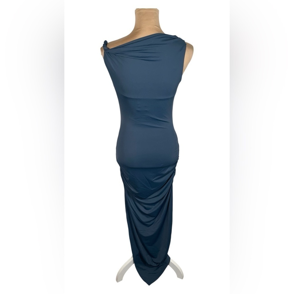 RUNAWAY THE LABEL ~ Melrose Girl Maxi Dress NWT Medium - Picture 4 of 12